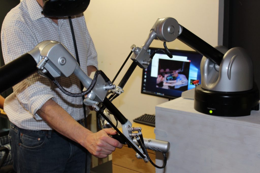 Tactile Surgeon Simulator - Immersive Virtual Environments Laboratory